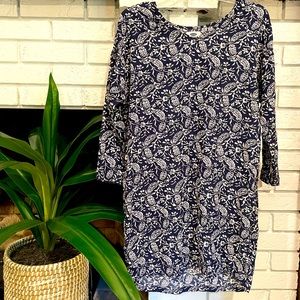 Navy blue and white patterned Old Navy tunic dress